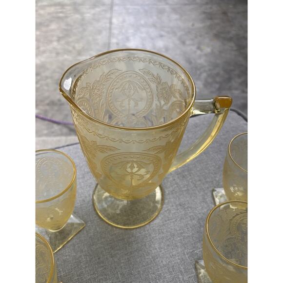 Yellow Depression glass No. 612 pitcher and 6 tumblers Horseshoe - Picture 6 of 9